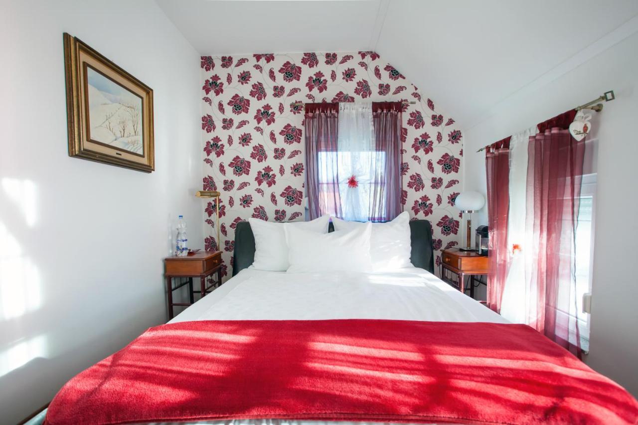 Vila Rosa Vukovar Bed and Breakfast Zewnętrze zdjęcie