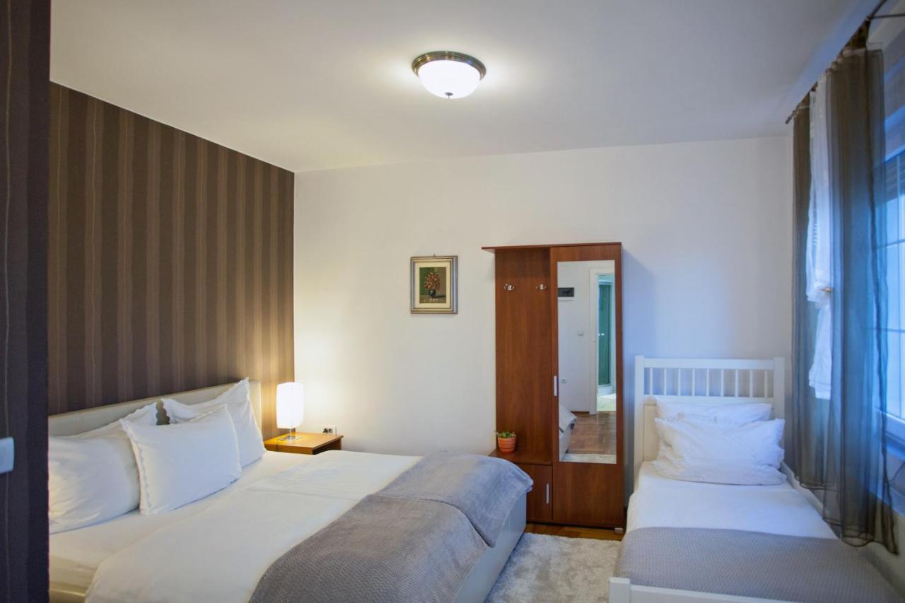 Vila Rosa Vukovar Bed and Breakfast Zewnętrze zdjęcie